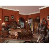 Dresden Cherry Oak Finish Queen Bed
