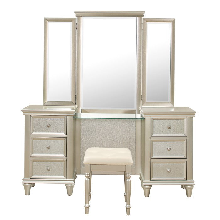 Celandine Silver Vanity Dresser With Mirror