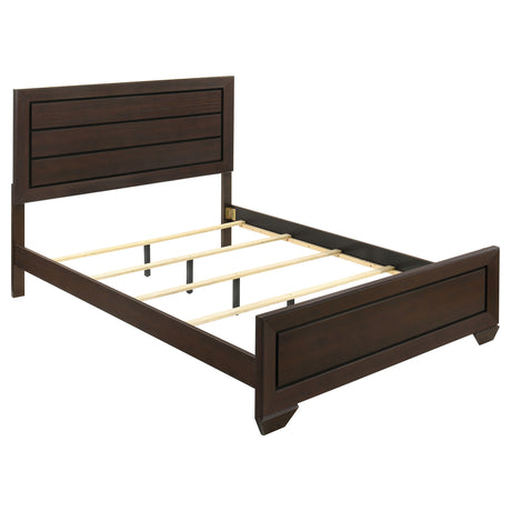 Kauffman Dark Cocoa Wood Queen Panel Bed