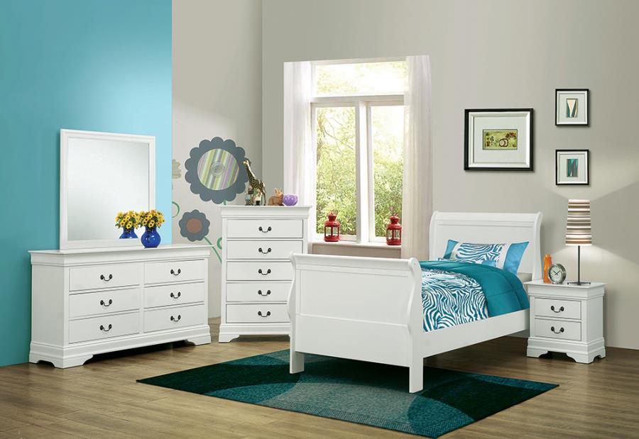 4-Piece Philippe Bedroom Set With Sleigh Headboard