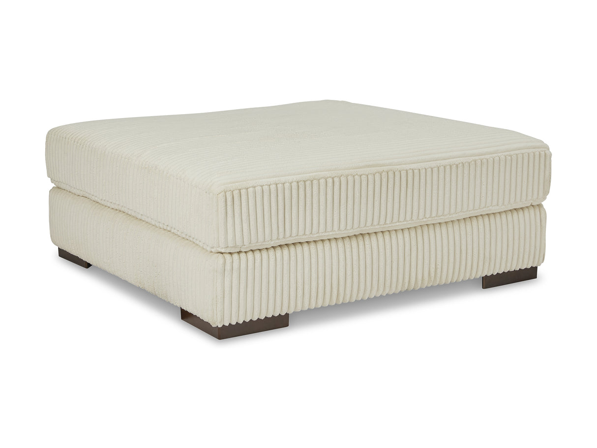 Lindyn Ivory 6-Piece Right-Arm Facing Sectional With Chaise And Ottoman