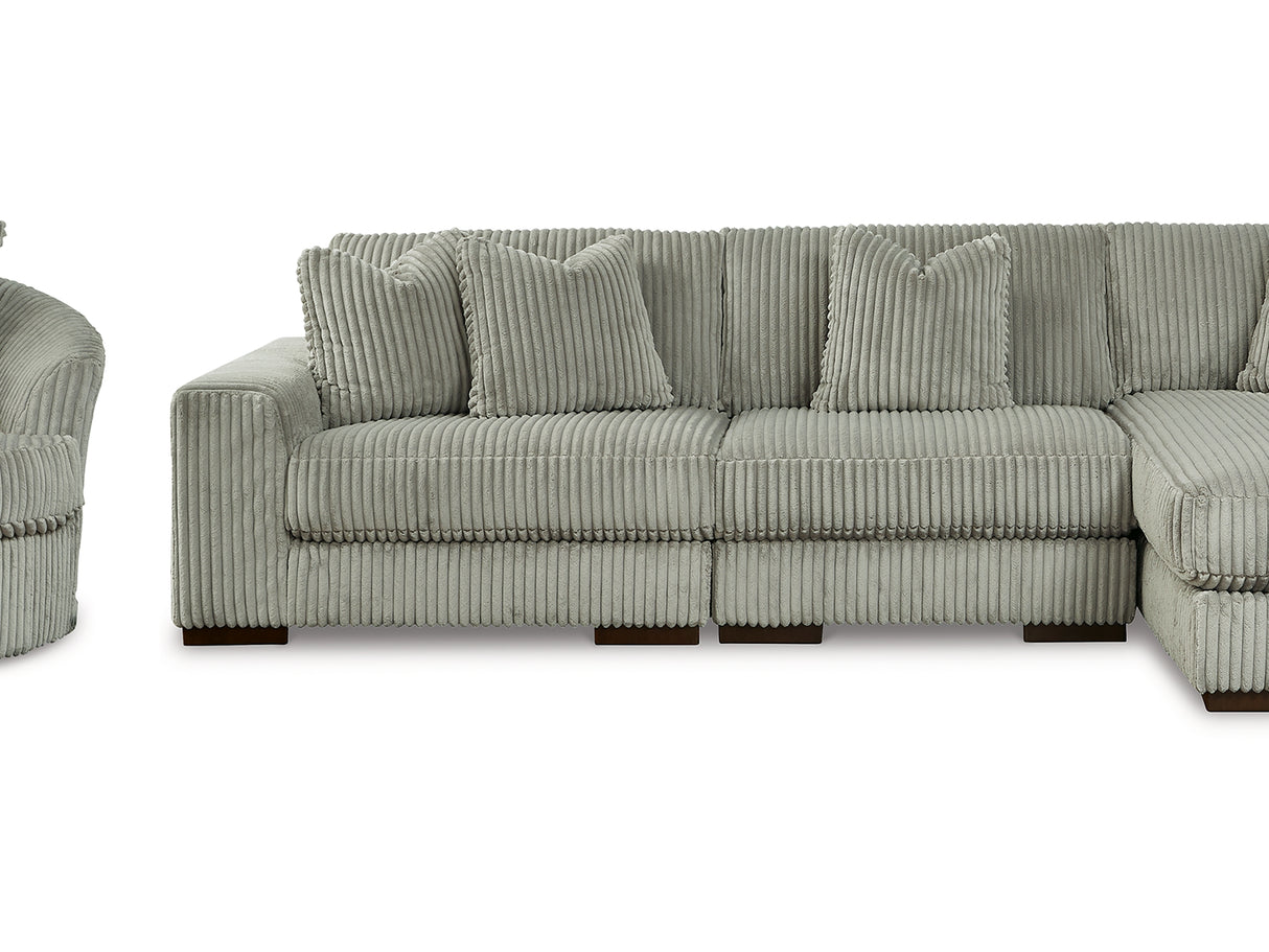 Lindyn Fog 3-Piece Right-Arm Facing Sectional And Chair