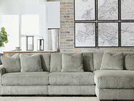 Lindyn Fog 3-Piece Right-Arm Facing Sectional And Chair