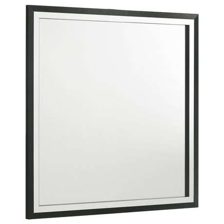 Lucia Grey 5-Piece Eastern King Bedroom Set Black