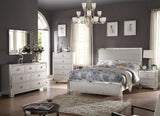 Voeville II Platinum Bedroom Set