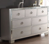 Voeville II Platinum Bedroom Set
