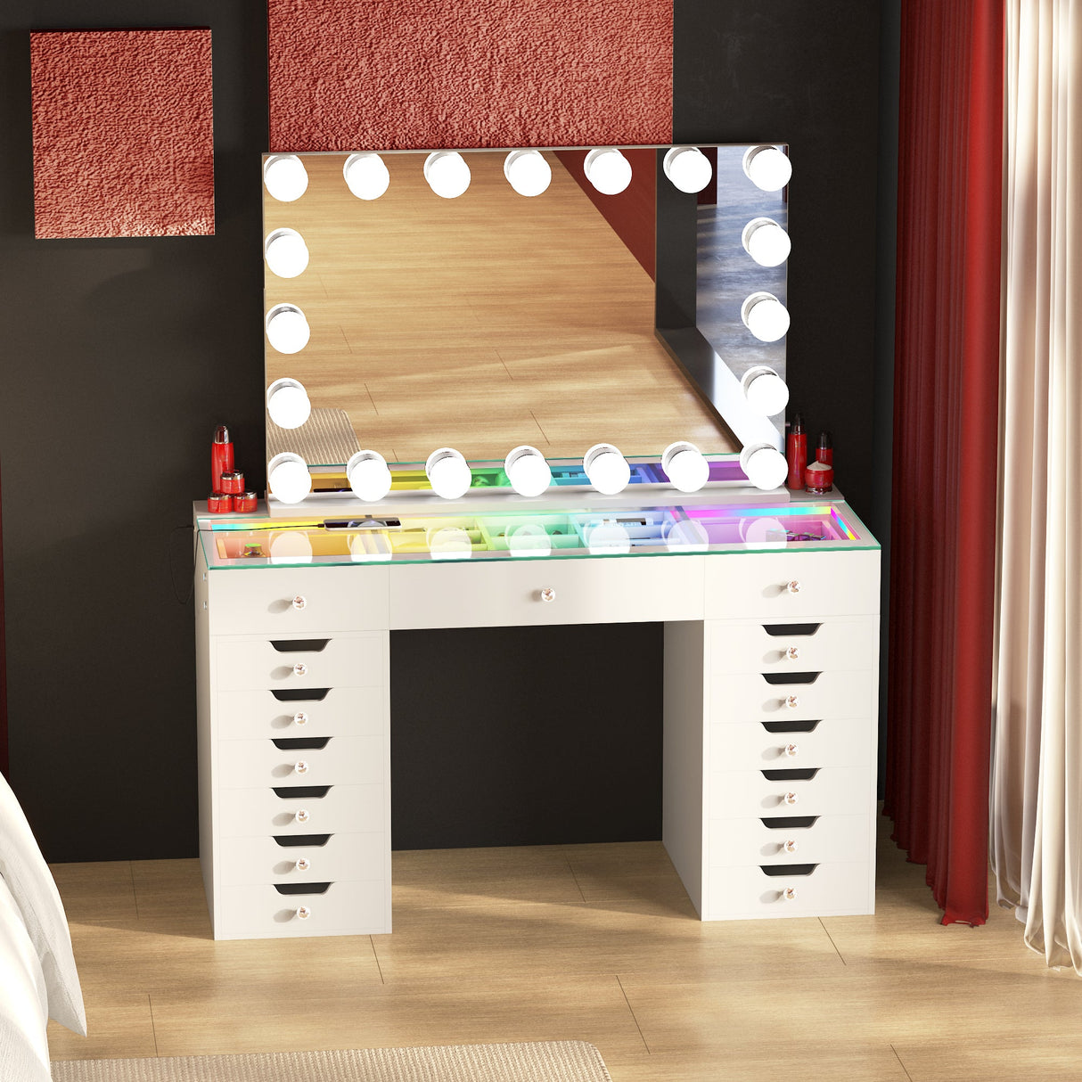 Lisa Vanity Desk Pro