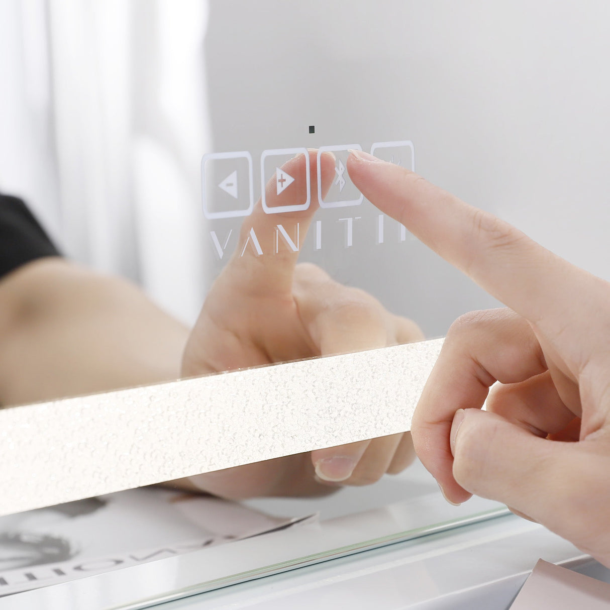 Hollywood led strip Music Mirror