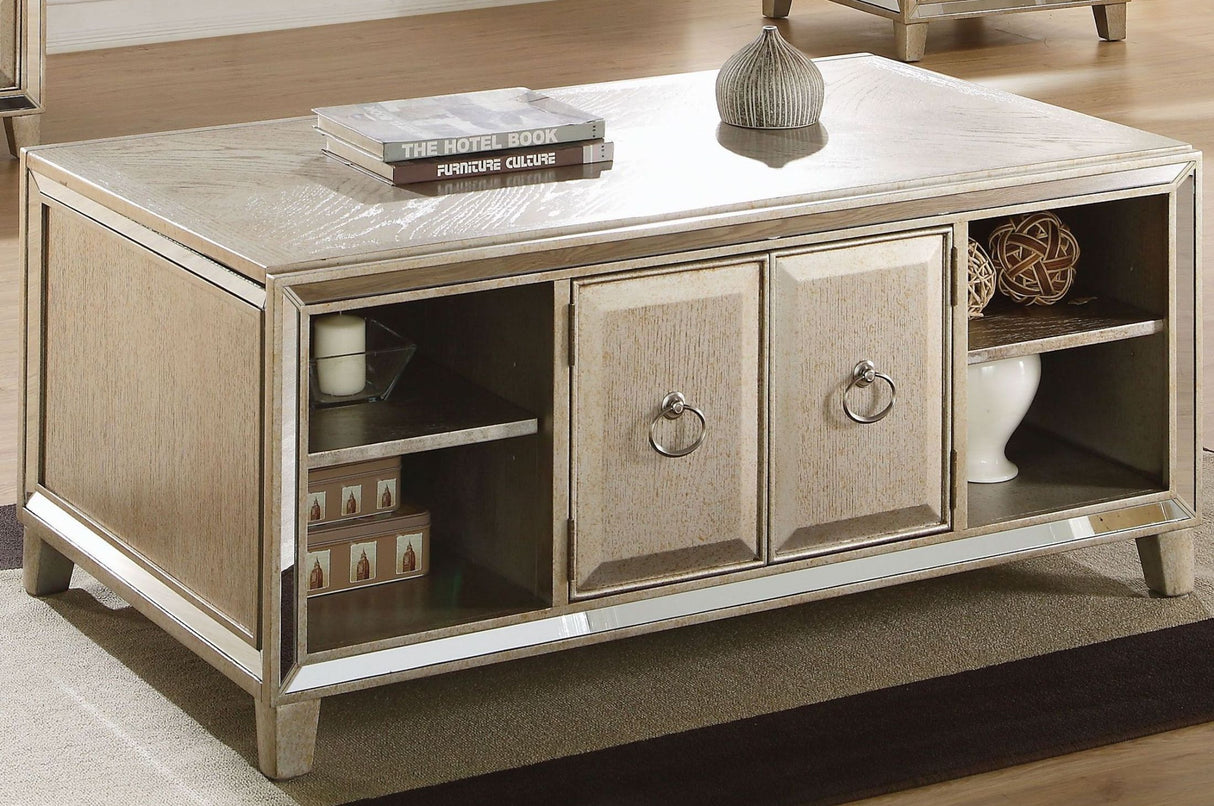 Voeville II Platinum Bedroom Set