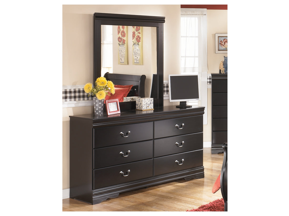 Huey Vineyard Black Full Sleigh Bed, Dresser, Mirror, Chest And Nightstand