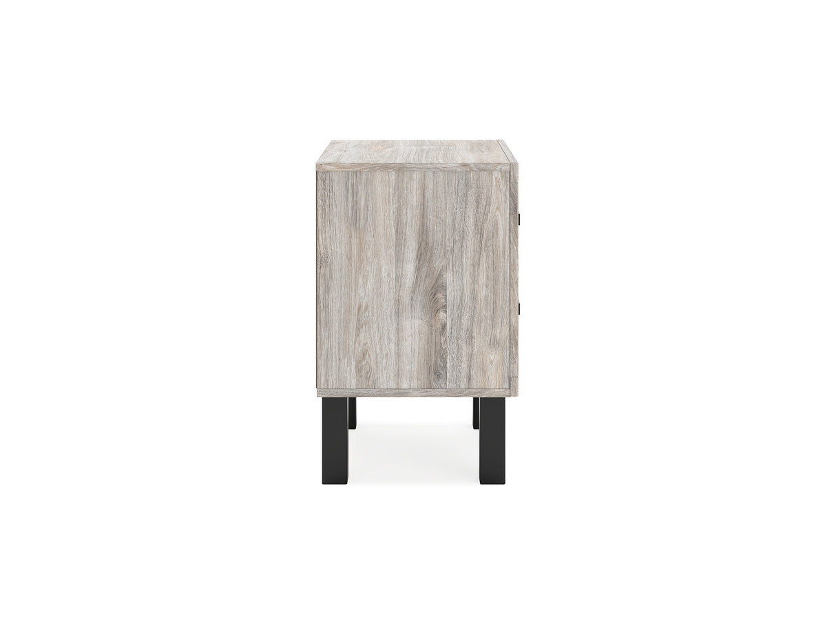 Vessalli Gray Queen Panel Bed, Dresser, Mirror And Nightstand