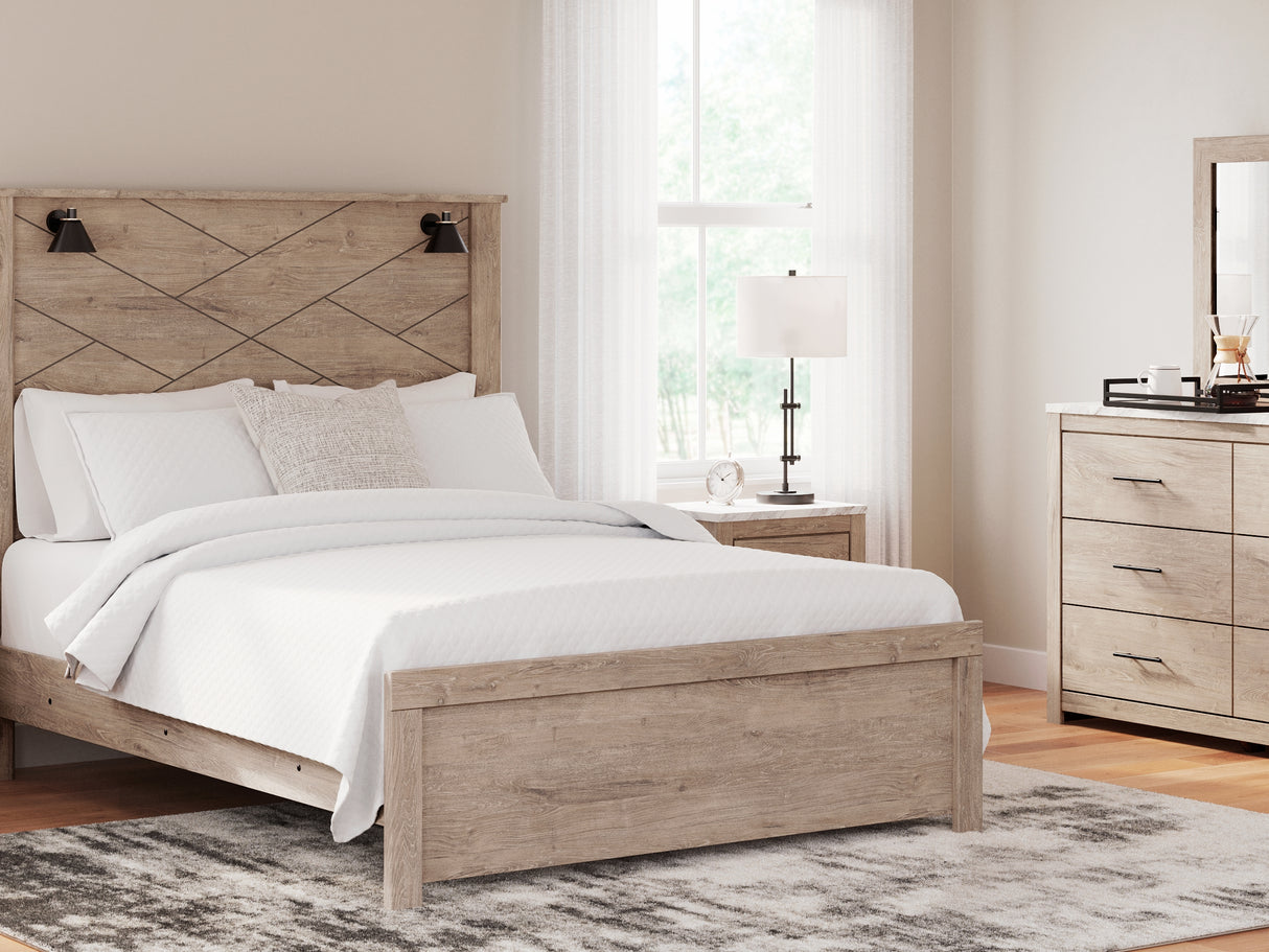 Senniberg Light Brown/White Queen Panel Bed
