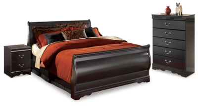 Huey Vineyard Black Full Sleigh Bed, Chest And 2 Nightstands