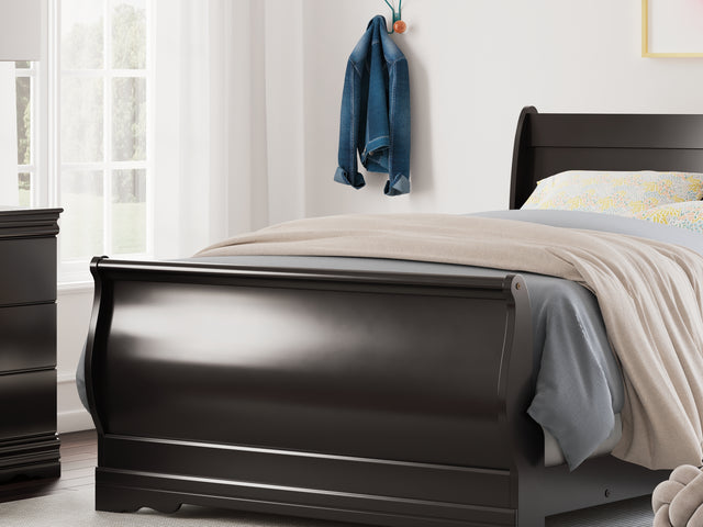 Huey Vineyard Black Full Sleigh Bed