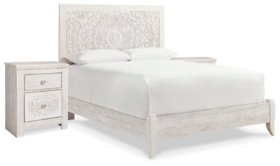 Paxberry Whitewash Queen Panel Bed And 2 Nightstands