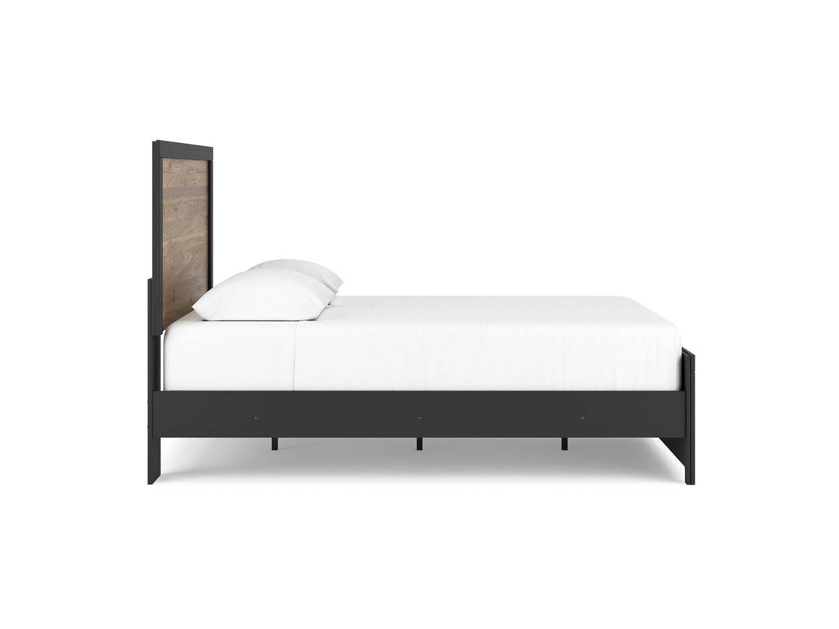 Vertani Black Queen Panel Bed, Dresser And Mirror