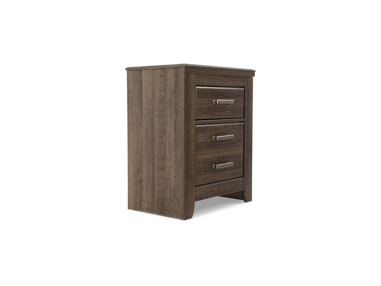 Juararo Dark Brown King Poster Bed, Dresser, Mirror And 2 Nightstands