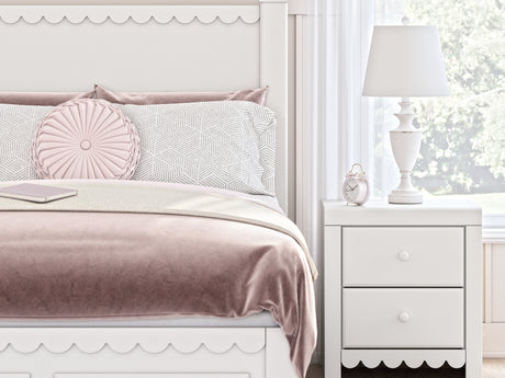 Mollviney White Full Panel Storage Bed