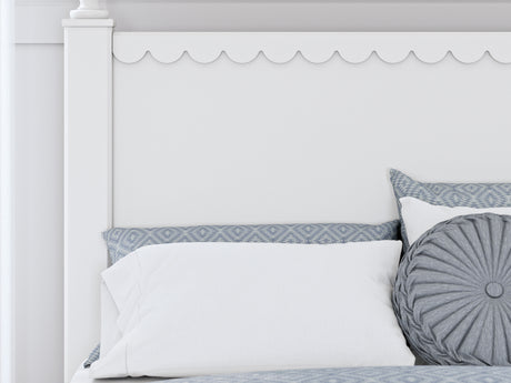 Mollviney White Full Panel Bed