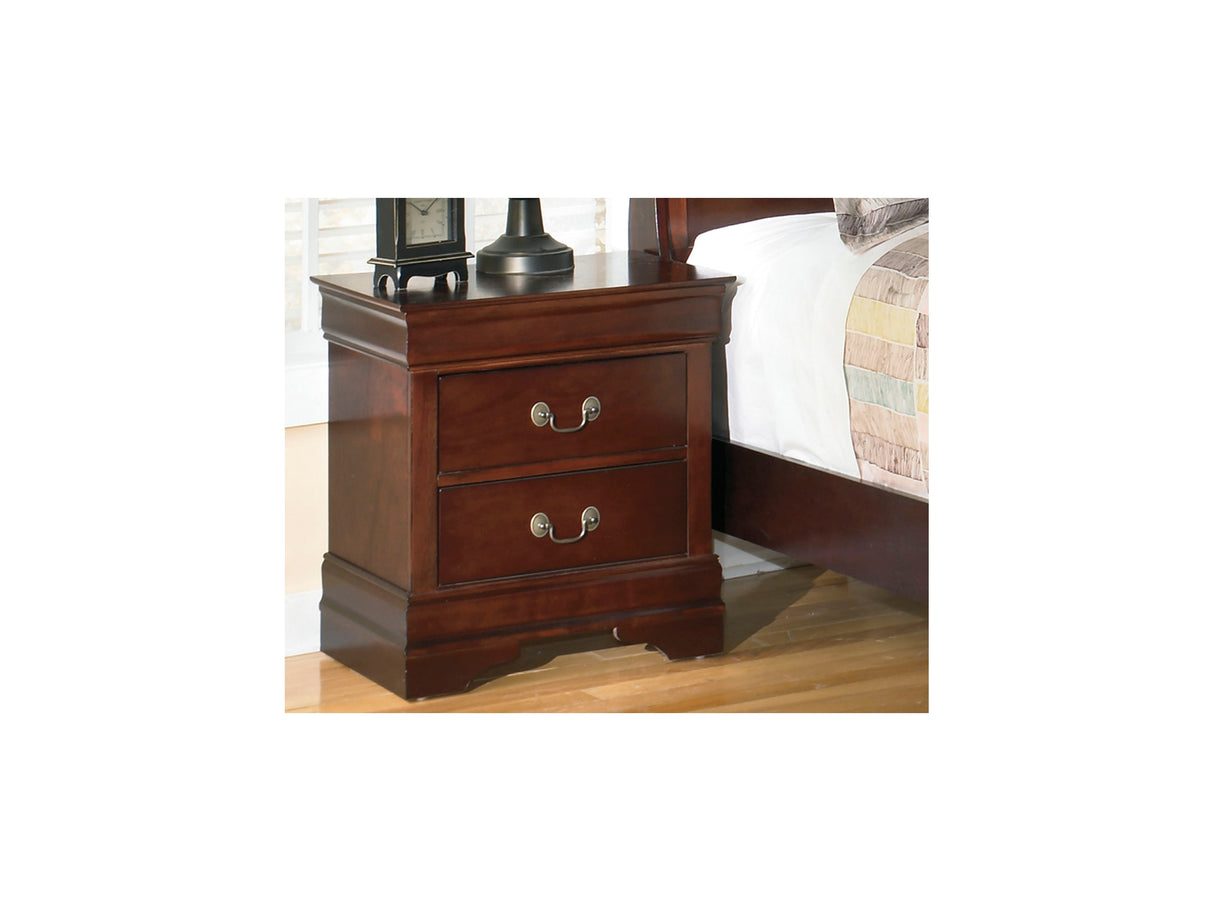 Alisdair Reddish Brown Full Sleigh Bed, Dresser, Mirror, Chest And Nightstand