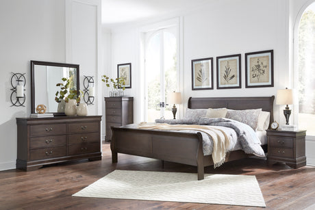 Leewarden Dark Brown Bedroom Set