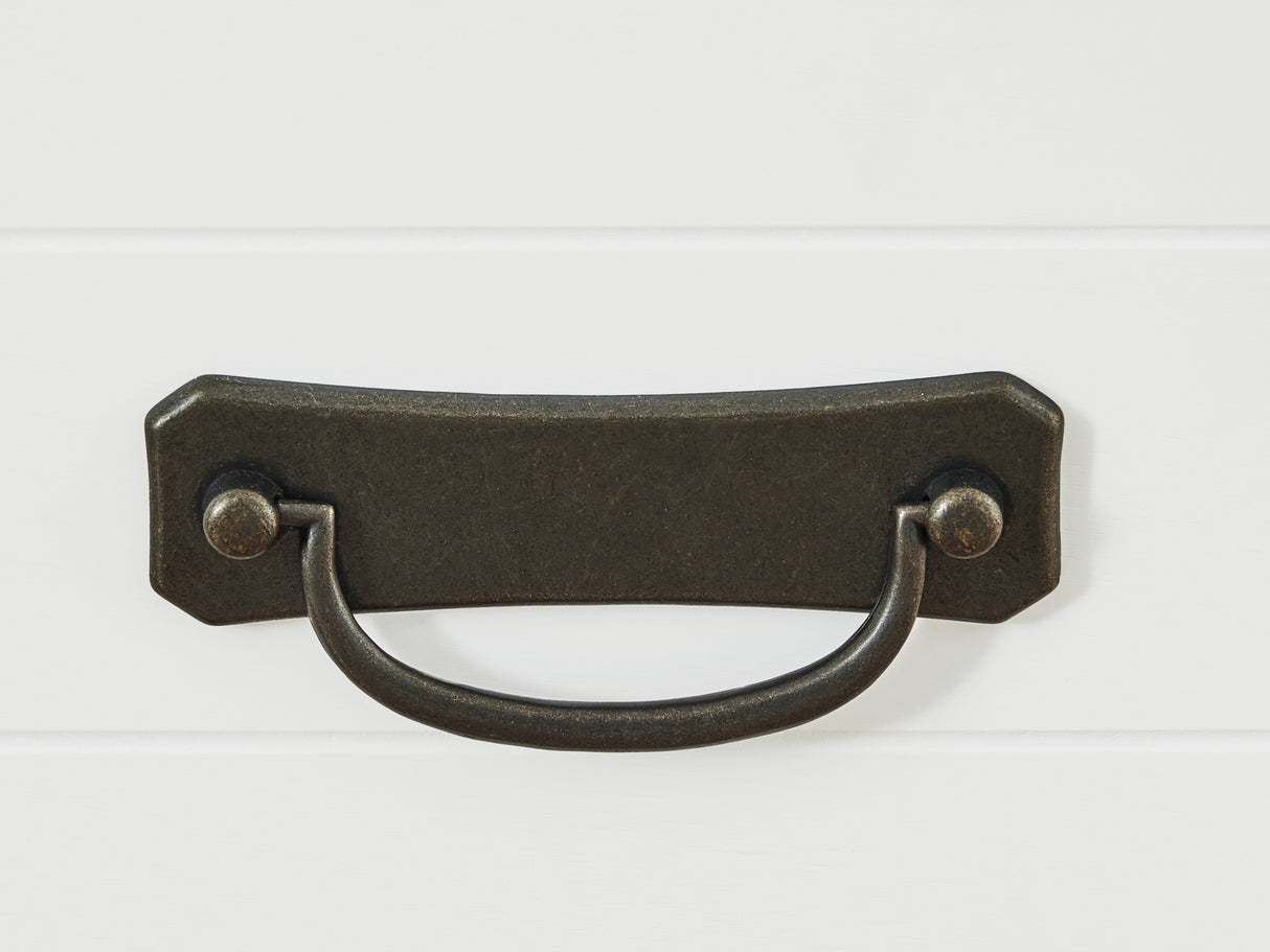 Binterglen White Queen Panel Bed, Dresser And Nightstand