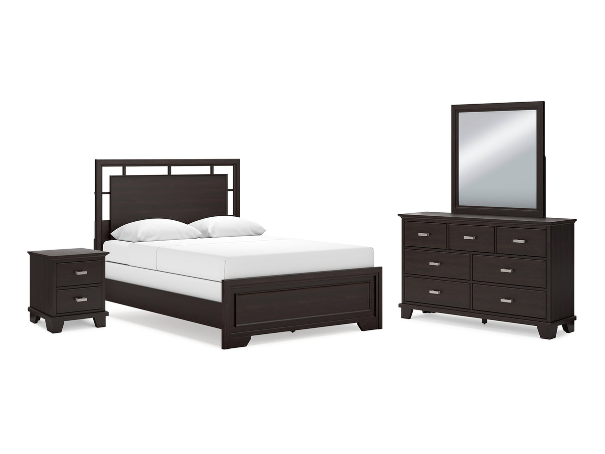 Covetown Dark Brown Queen Panel Bed, Dresser, Mirror And Nightstand