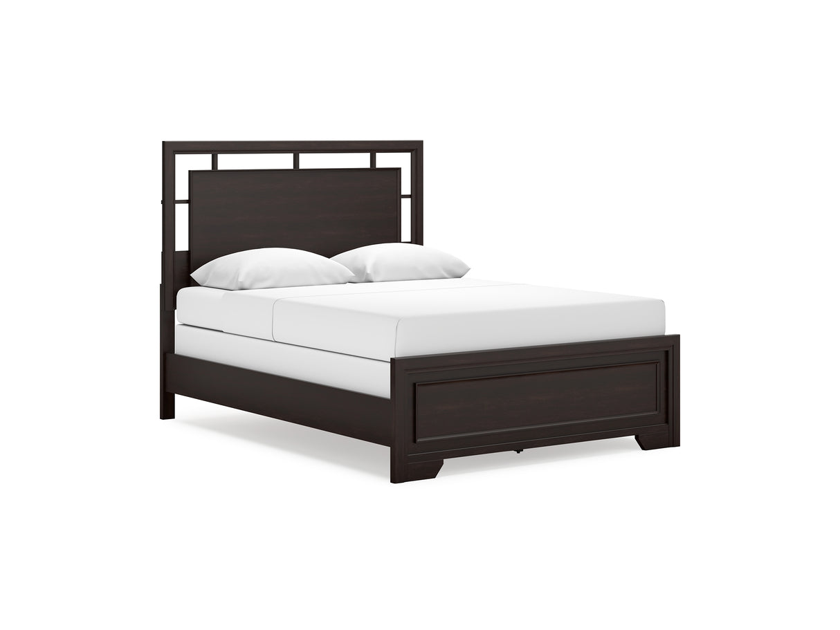 Covetown Dark Brown Queen Panel Bed, Dresser, Mirror And Nightstand