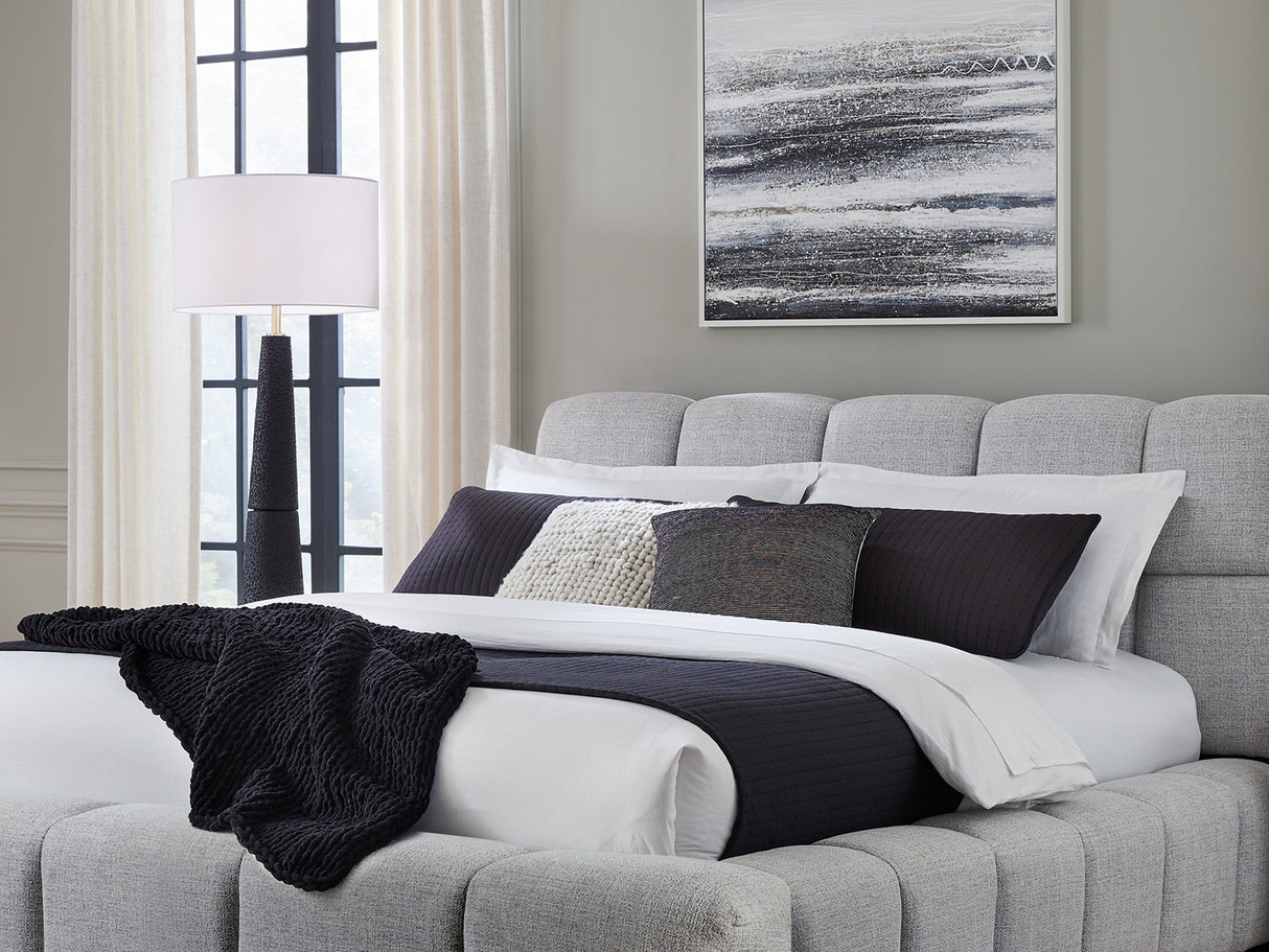 Grendusk Queen Upholstered Bed