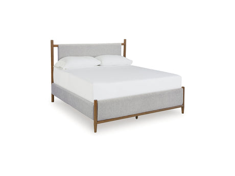 Lyncott Brown Queen Upholstered Panel Bed