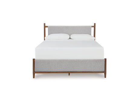 Lyncott Brown King Upholstered Bed