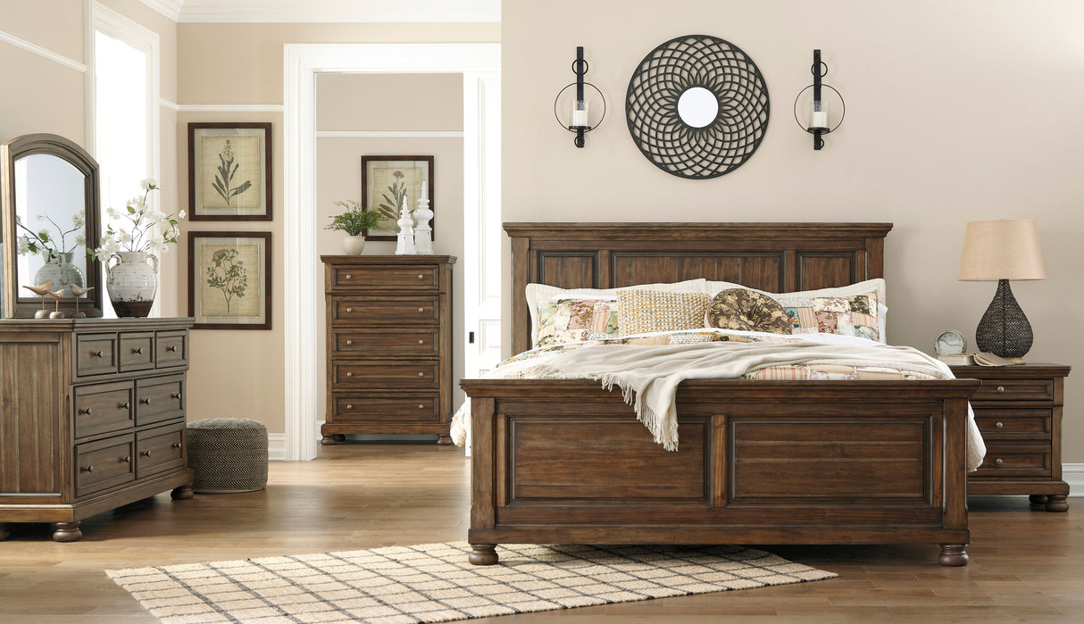 Flynnter Medium Brown Bedroom Set
