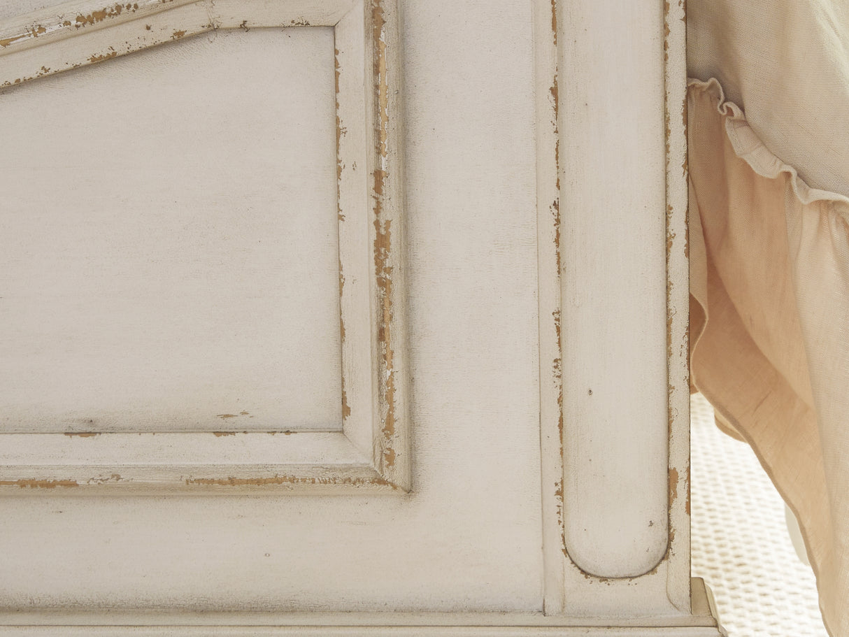 Realyn Two-Tone Queen Upholstered Panel Bed, Dresser, Mirror, Chest And Nightstand