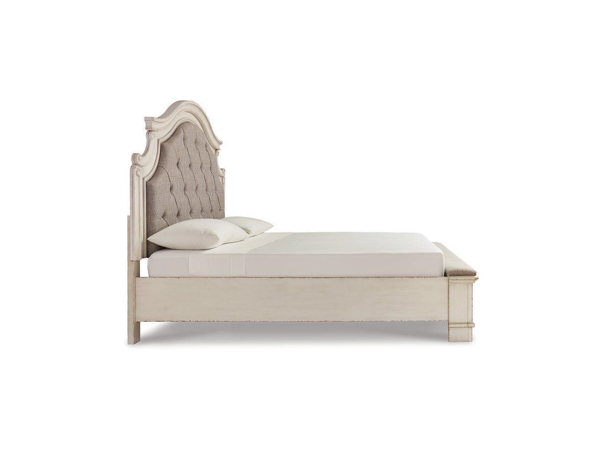 Realyn King Storage Bed, Dresser, Chest And 2 Nightstands