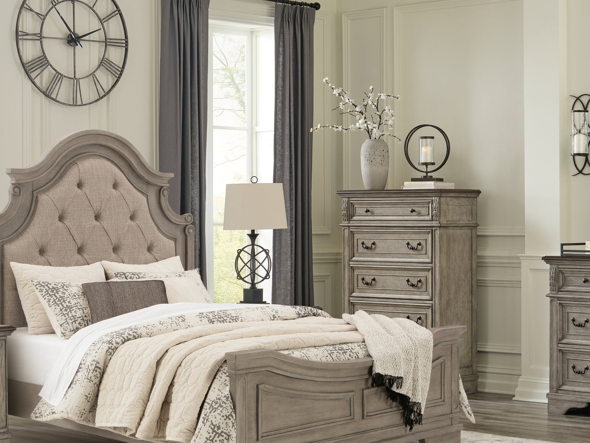 Lodenbay Antique Gray/Brown Queen Upholstered Panel Bed, Dresser, Mirror And 2 Nightstands