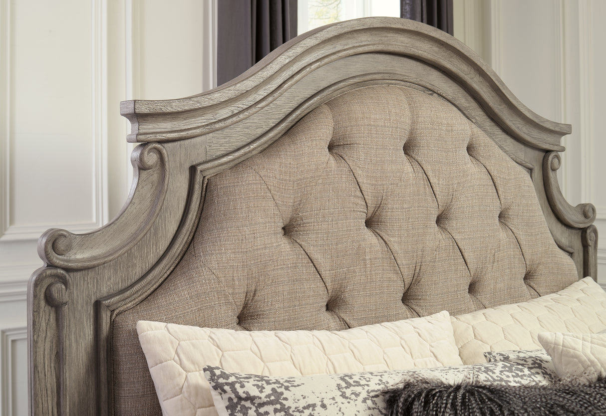 Lodenbay Antique Gray California King Panel Bed