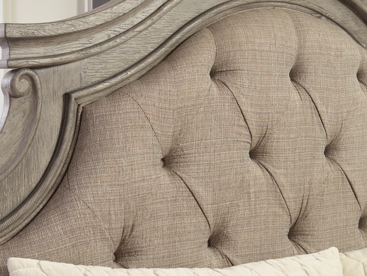 Lodenbay Antique Gray King Panel Bed