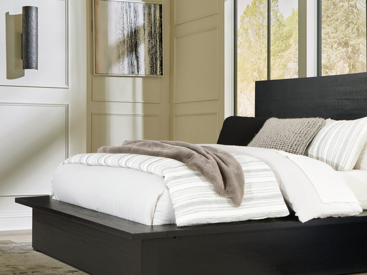 Londer Queen Panel Bed