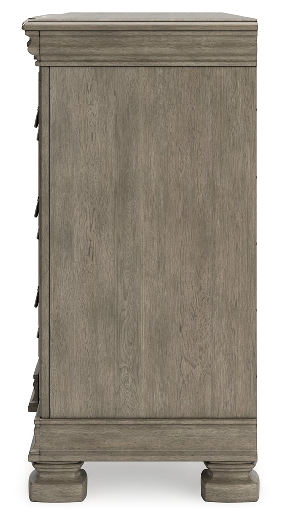 Lexorne Gray Dresser