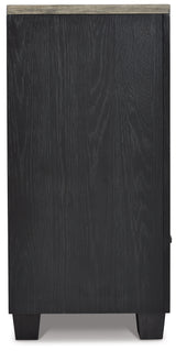 Foyland Black/Brown Dresser