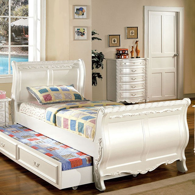 Alexandra Bed