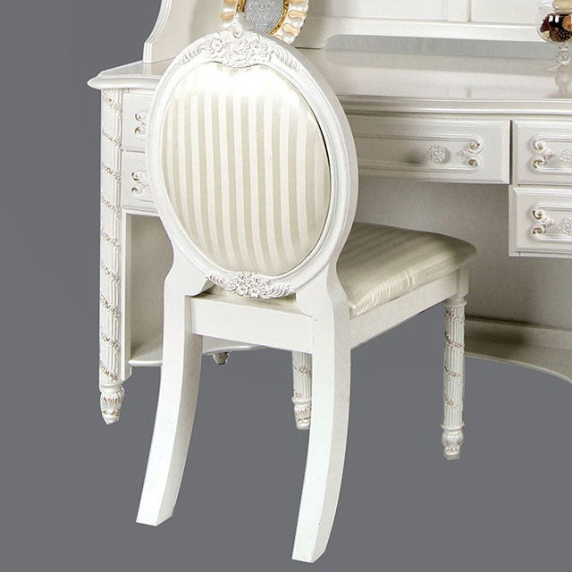 Alexandra Chair