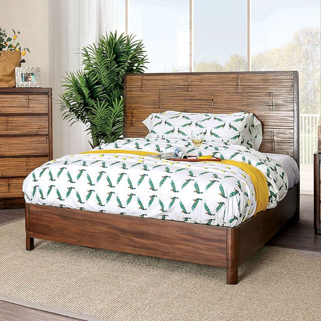 Covilha Queen Bed