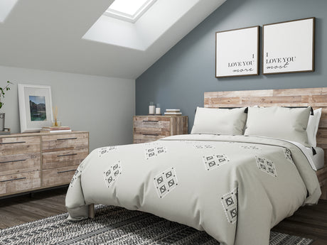 Neilsville Whitewash Queen Panel Platform Bed