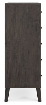 Piperton Two-Tone Brown/Black Chest Of Drawers