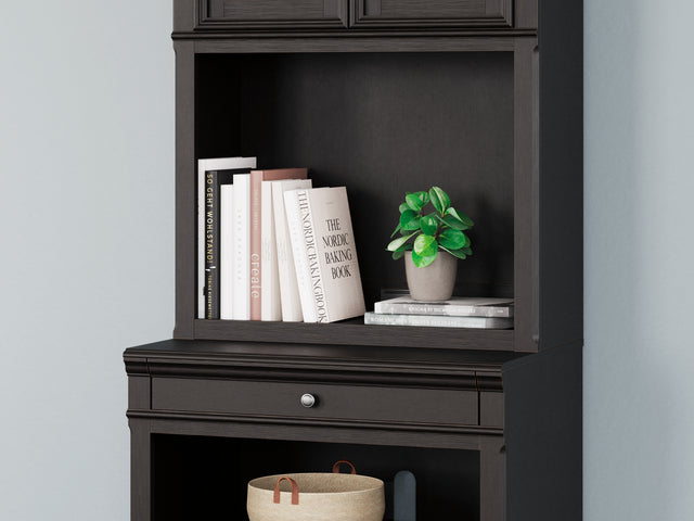 Beckincreek Black Bookcase