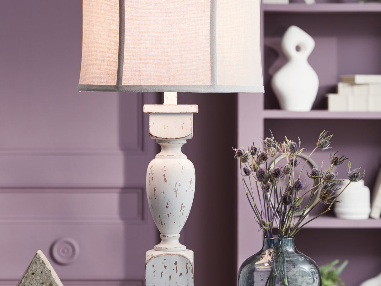 Madsbrook Table Lamp