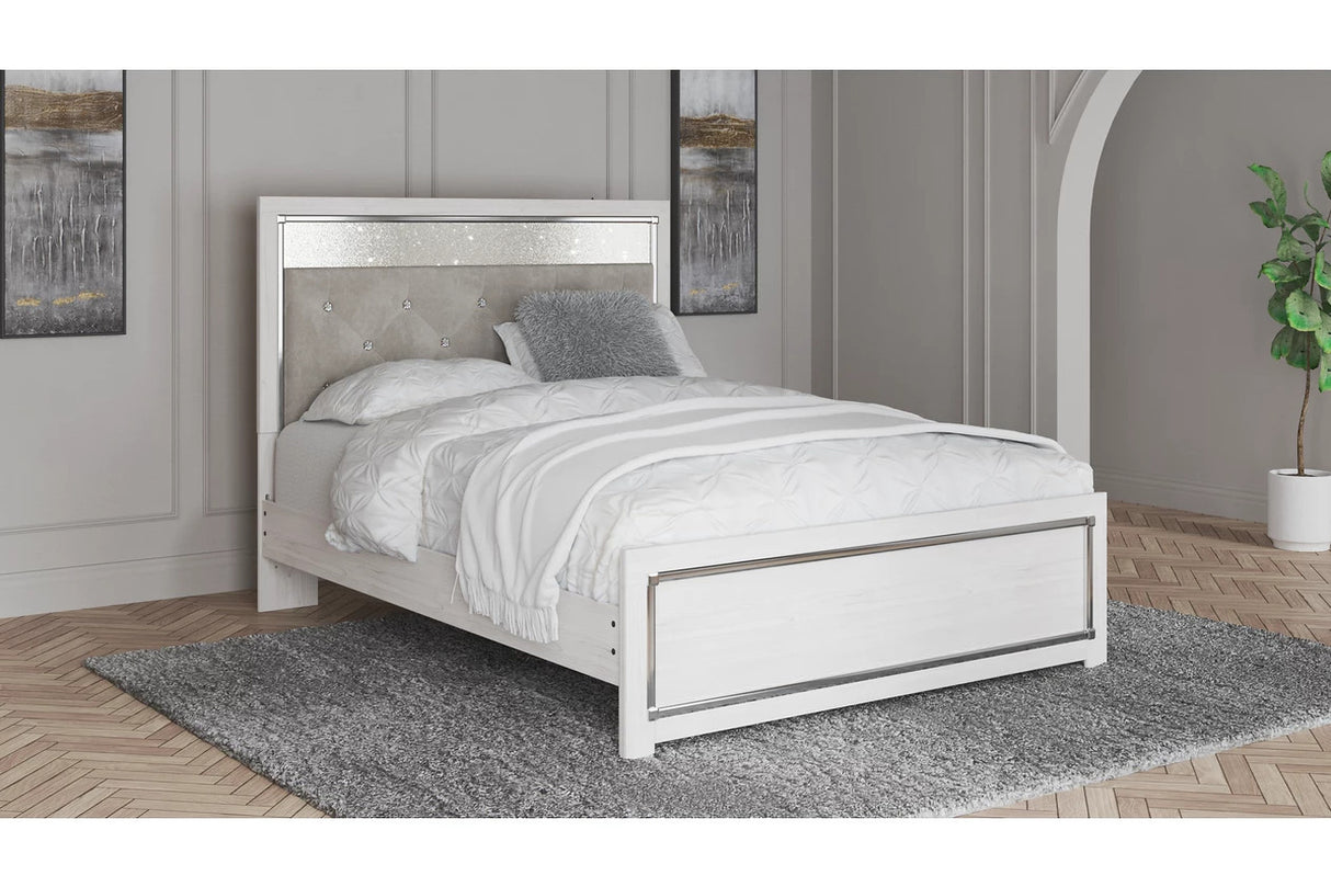 Altyra Panel Bedroom Set In White