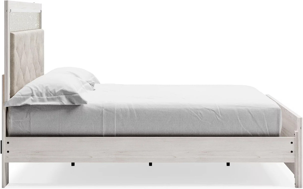 Altyra Panel Bedroom Set In White