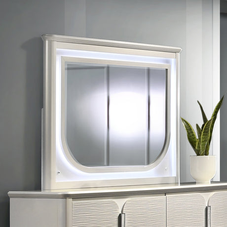 Laveda Mirror w/LED